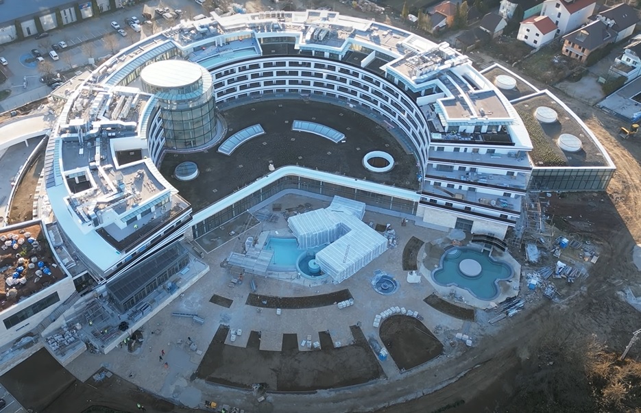 Le Primore Hotel & Spa in Heviz Le Primore Hotel & Spa in Heviz